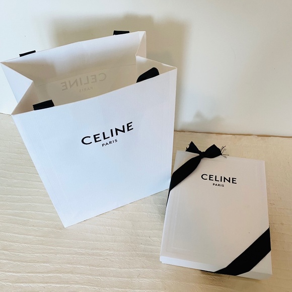 Celine Medium fold Wallet – Like New - Picture 5 of 6